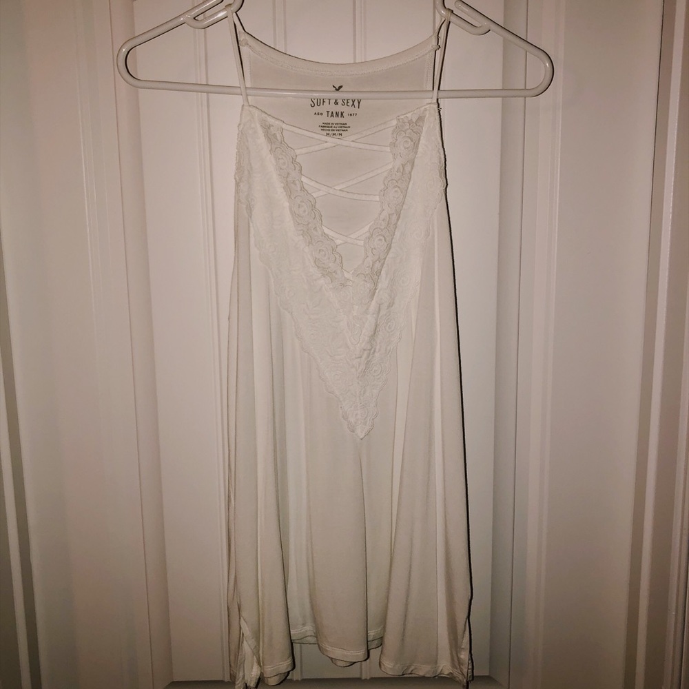 AE lace tank